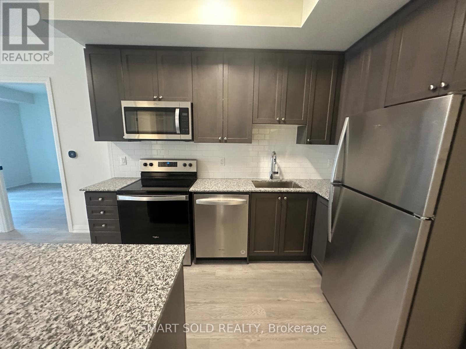 202 - 1415 Dundas Street E, Oakville, Ontario  L6H 7V8 - Photo 16 - W12926520