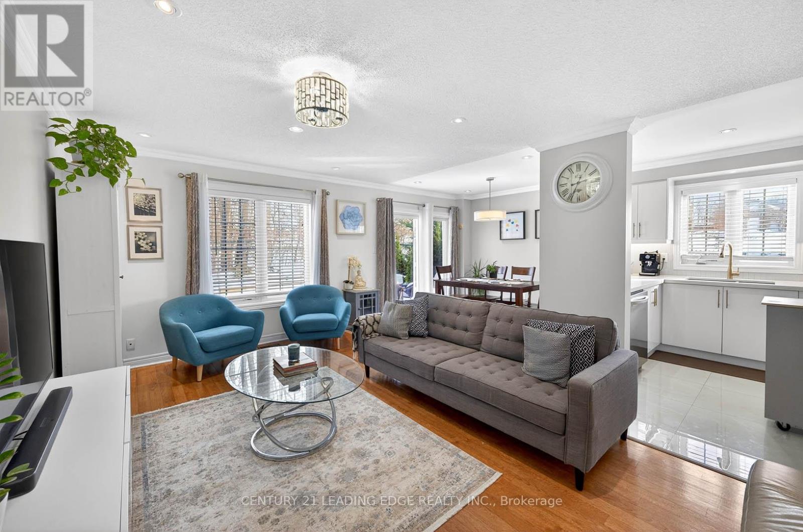 19 Joseph Todd Road, Whitchurch-Stouffville, Ontario L4A 0H8 - Photo 8 - N12926486