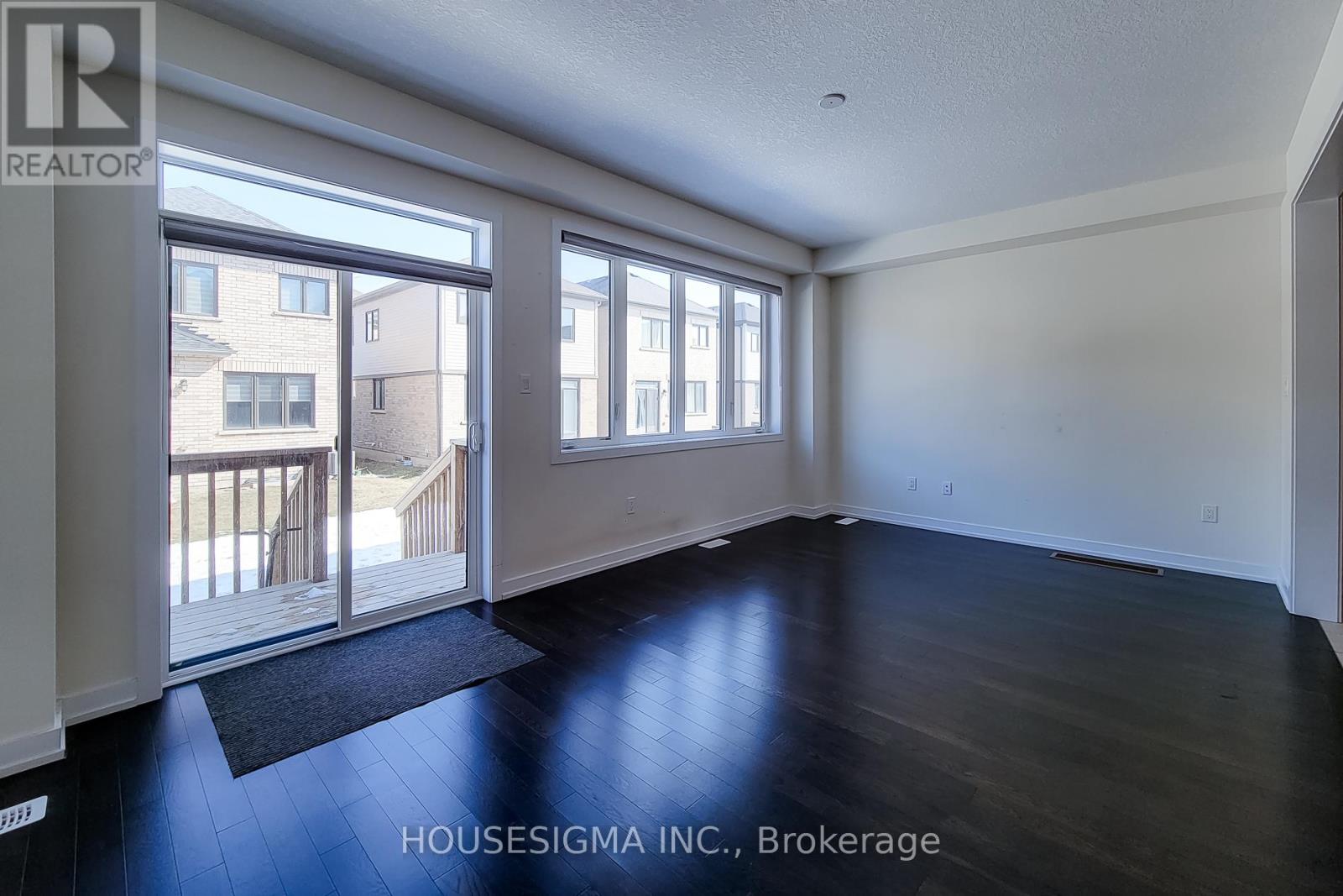 20 Monteith Drive, Brantford, Ontario  N3T 0W6 - Photo 11 - X12926508