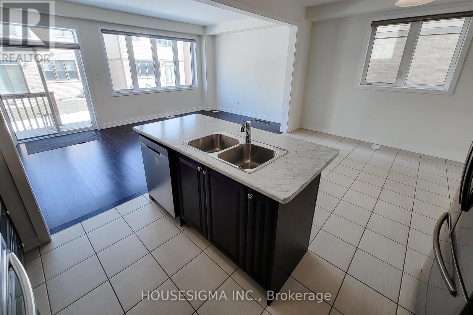 20 Monteith Drive, Brantford, Ontario  N3T 0W6 - Photo 21 - X12926508