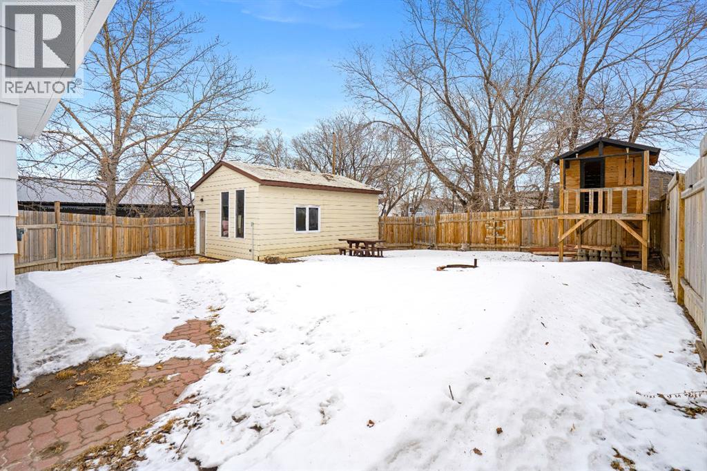 20 3 Avenue W, Marshall, Saskatchewan  S0M 1R0 - Photo 38 - A2293891