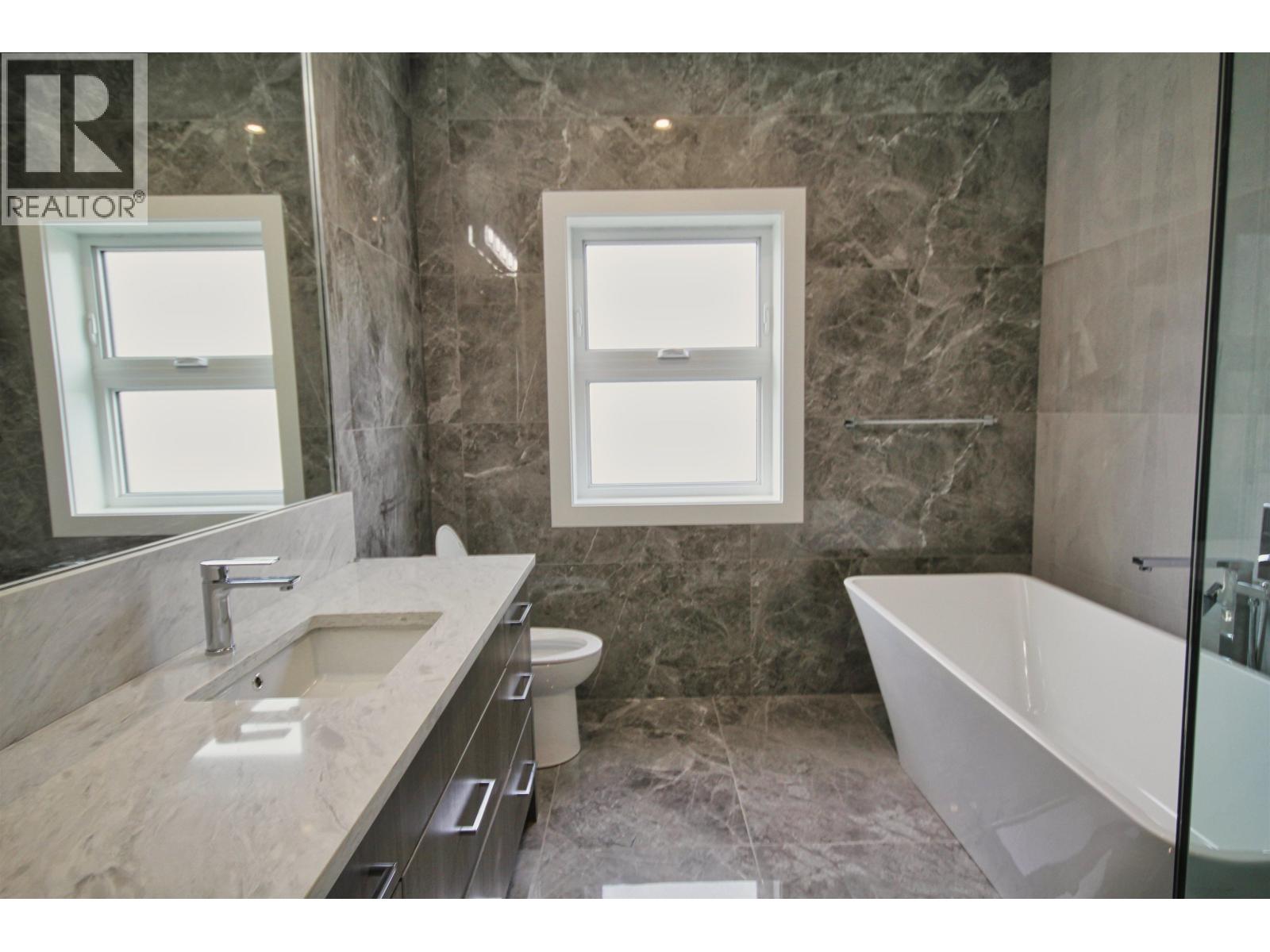 11911 Dunavon Place, Richmond, British Columbia  V7E 3Y1 - Photo 13 - R3103162