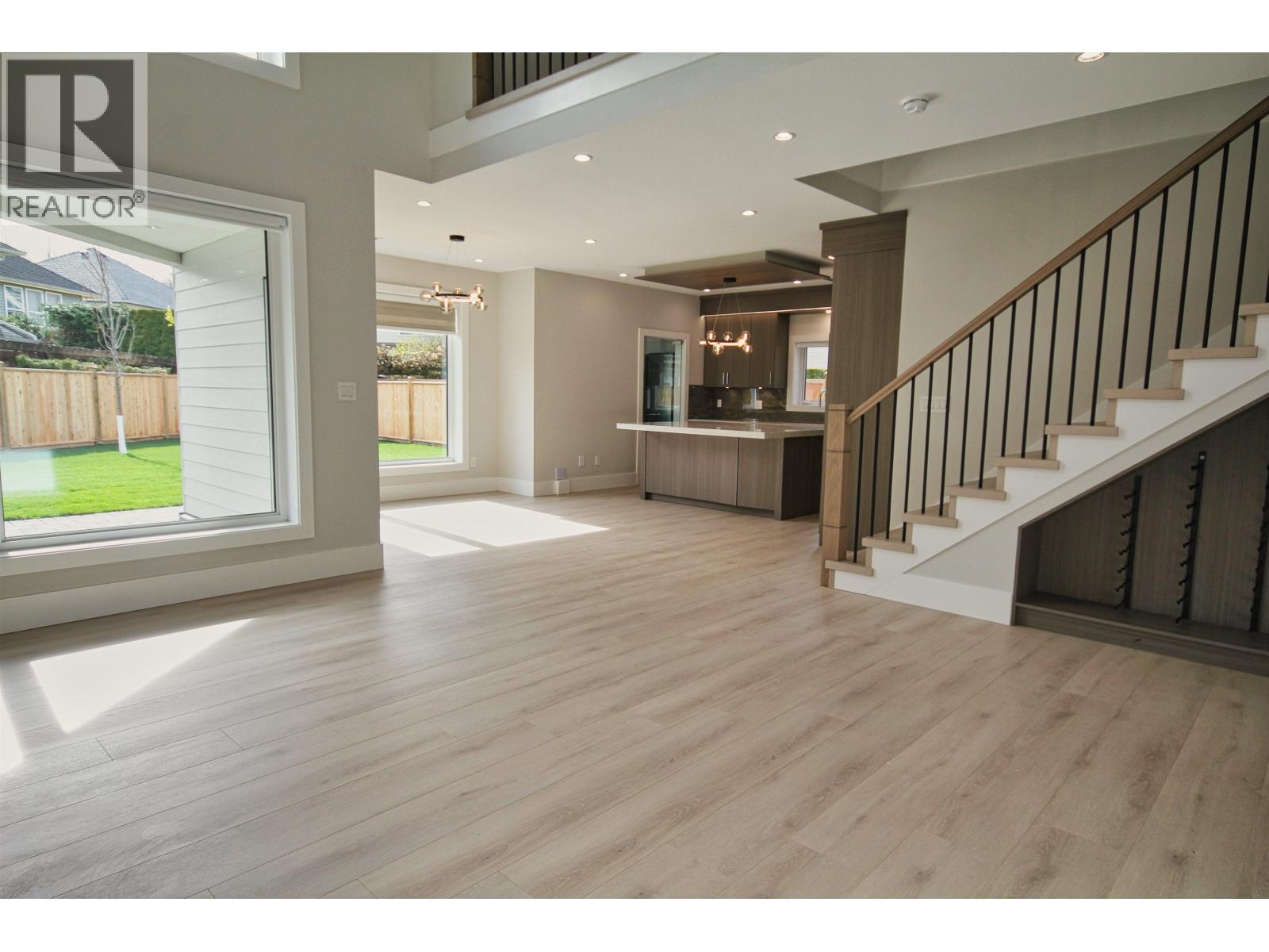 11911 Dunavon Place, Richmond, British Columbia  V7E 3Y1 - Photo 5 - R3103162