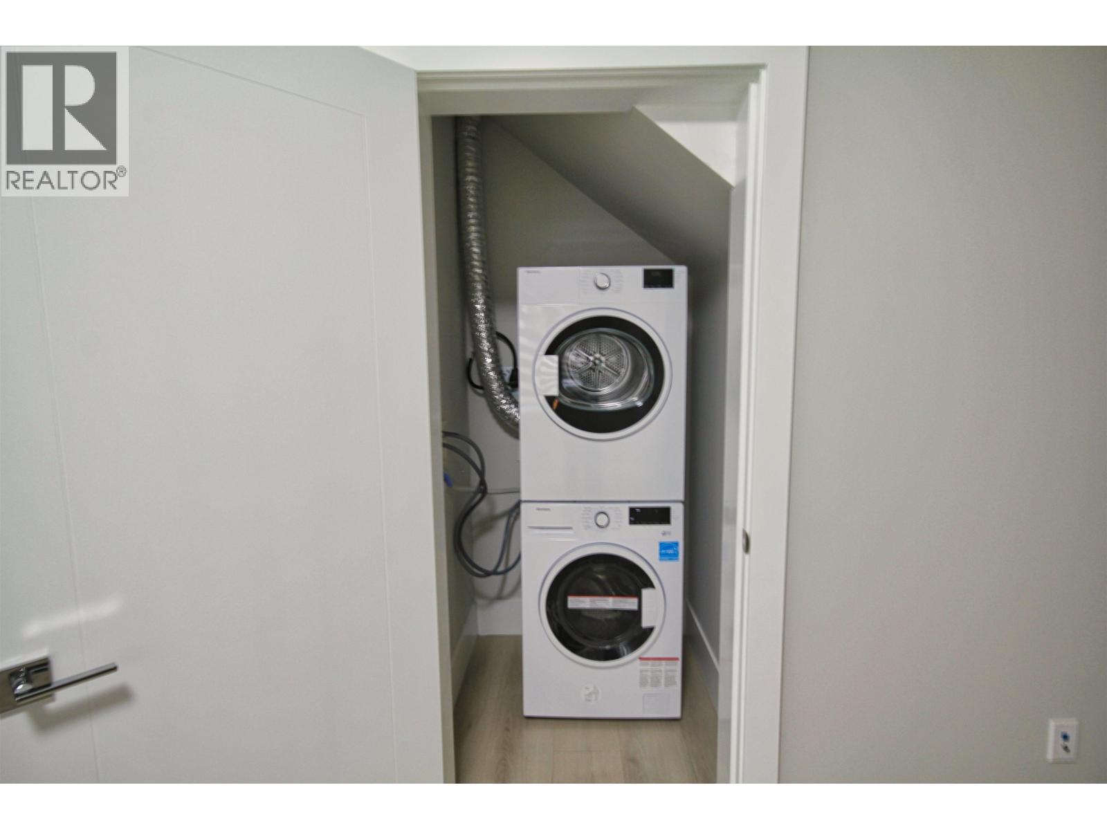 11911 Dunavon Place, Richmond, British Columbia  V7E 3Y1 - Photo 20 - R3103162