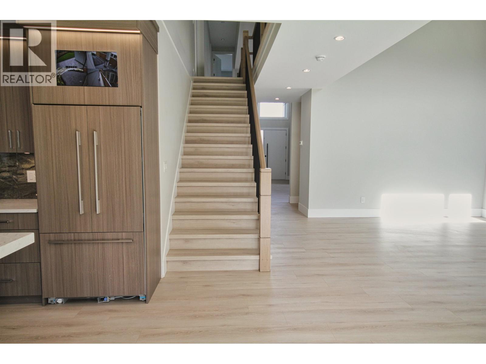 11911 Dunavon Place, Richmond, British Columbia  V7E 3Y1 - Photo 10 - R3103162