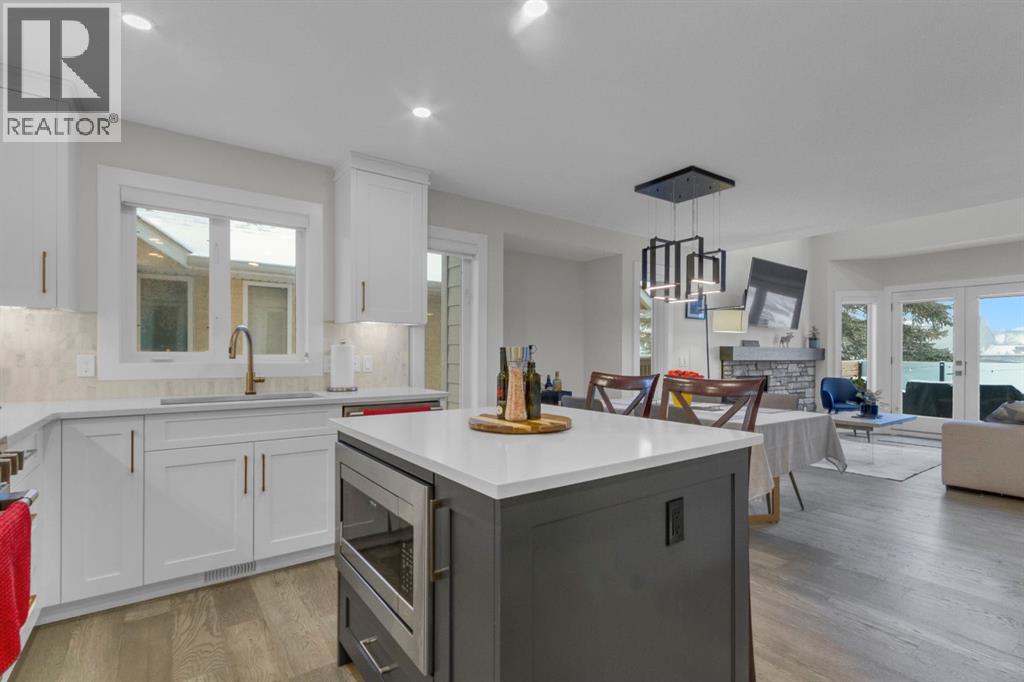 2, 729 7th, Canmore, Alberta  T1W 2C3 - Photo 10 - A2296760