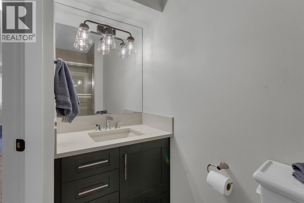 2, 729 7th, Canmore, Alberta  T1W 2C3 - Photo 26 - A2296760