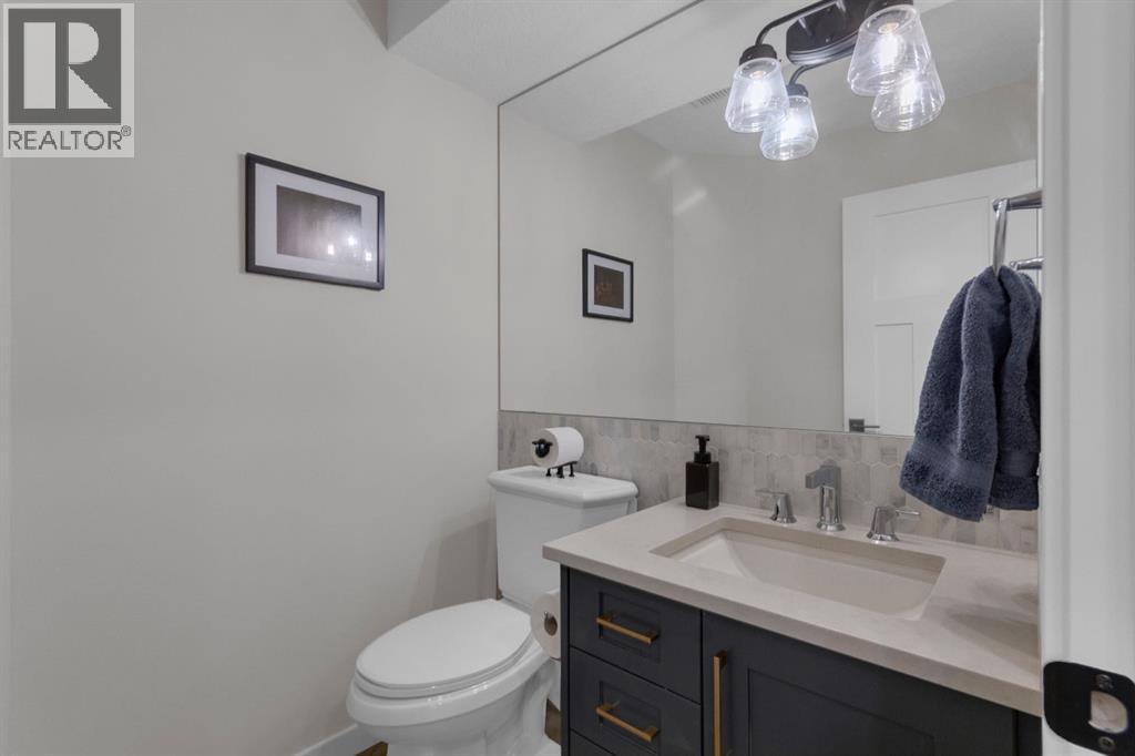 2, 729 7th, Canmore, Alberta  T1W 2C3 - Photo 28 - A2296760