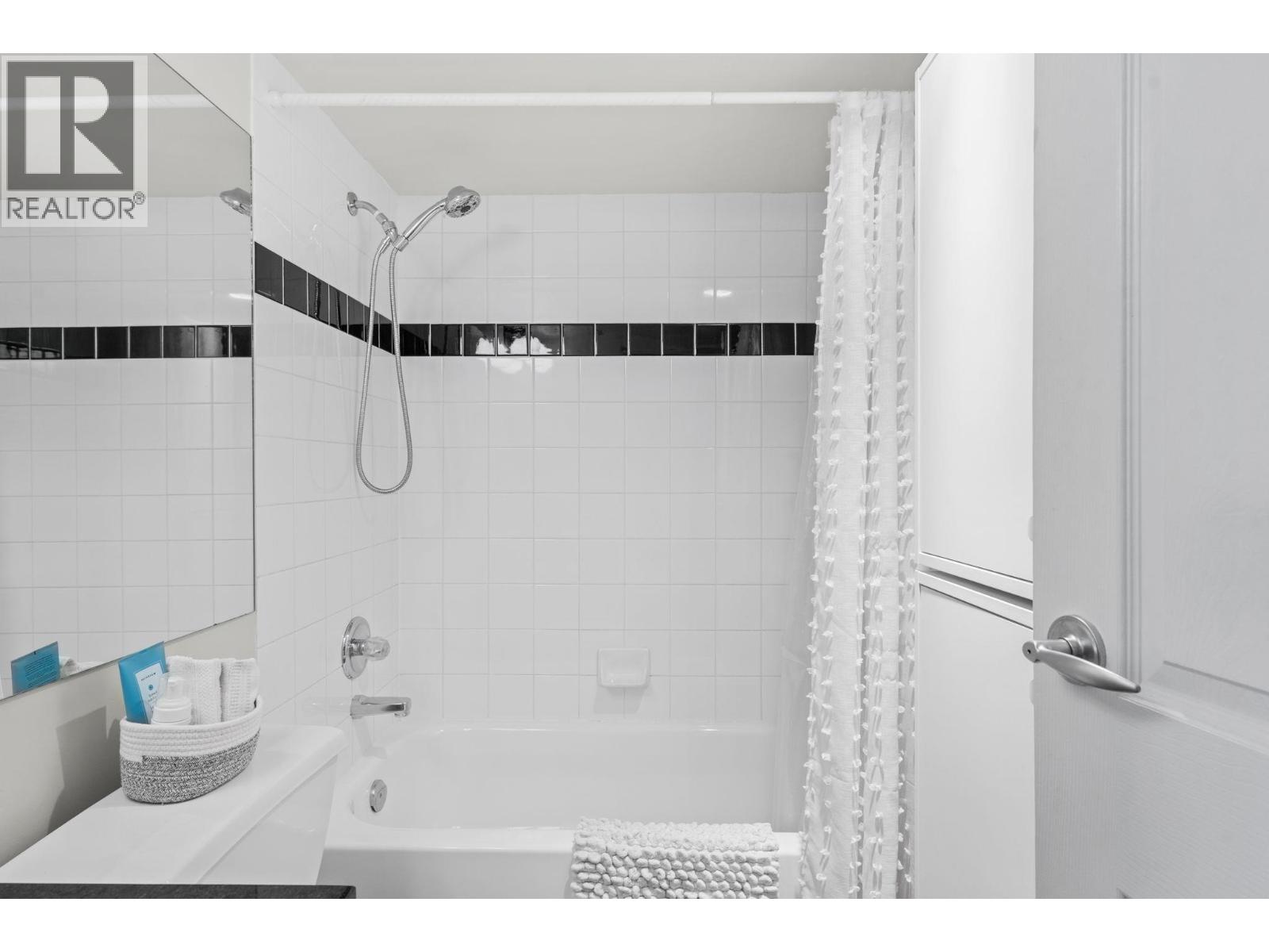 305 33 N Templeton Drive, Vancouver, British Columbia  V5L 3C9 - Photo 16 - R3095998