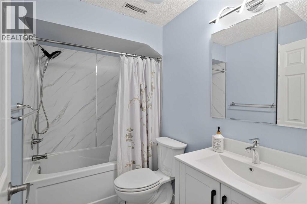 3627 Cedarille Drive Sw, Calgary, Alberta  T2W 3J5 - Photo 19 - A2295281