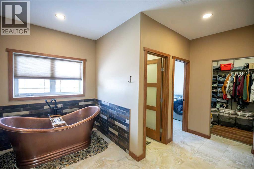 433002 Range Road 24, Rural Ponoka County, Alberta  T0C 2J0 - Photo 16 - A2295104