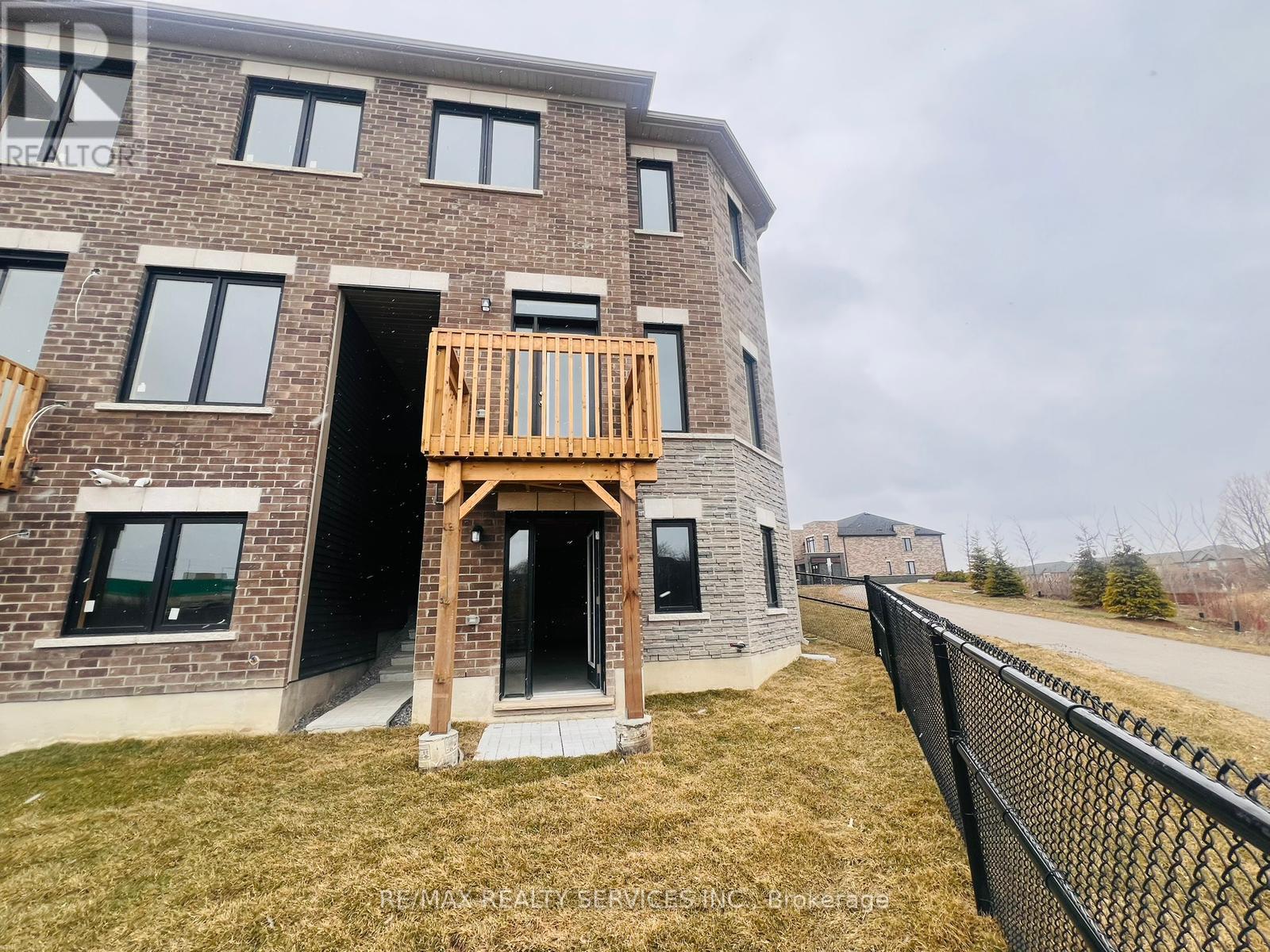 20 Falby Road, Brampton, Ontario  L6P 4S1 - Photo 23 - W12926366