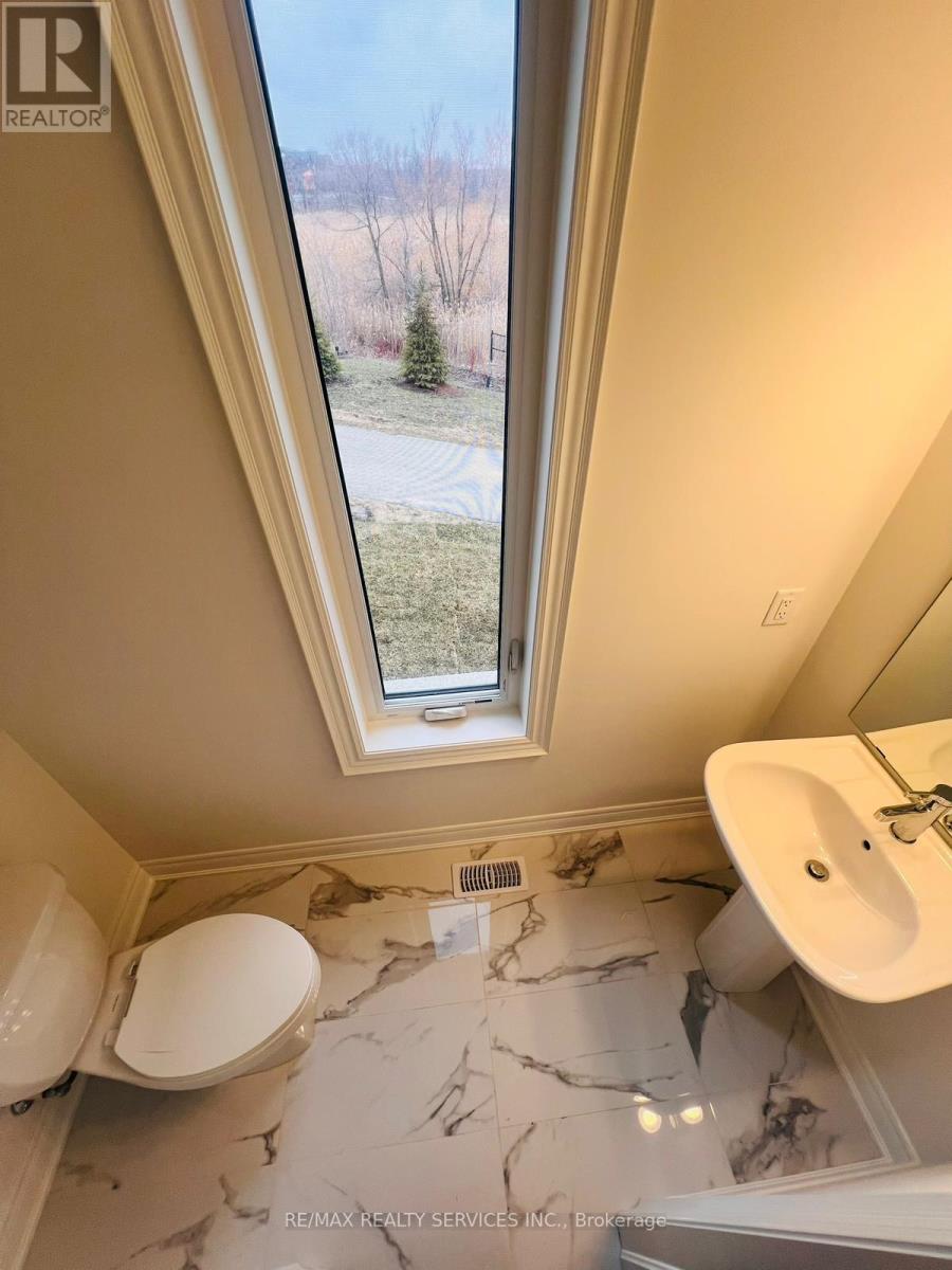 20 Falby Road, Brampton, Ontario  L6P 4S1 - Photo 11 - W12926366