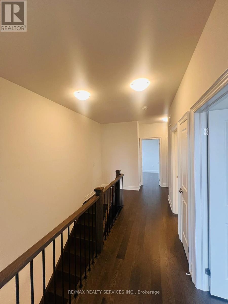 20 Falby Road, Brampton, Ontario  L6P 4S1 - Photo 13 - W12926366