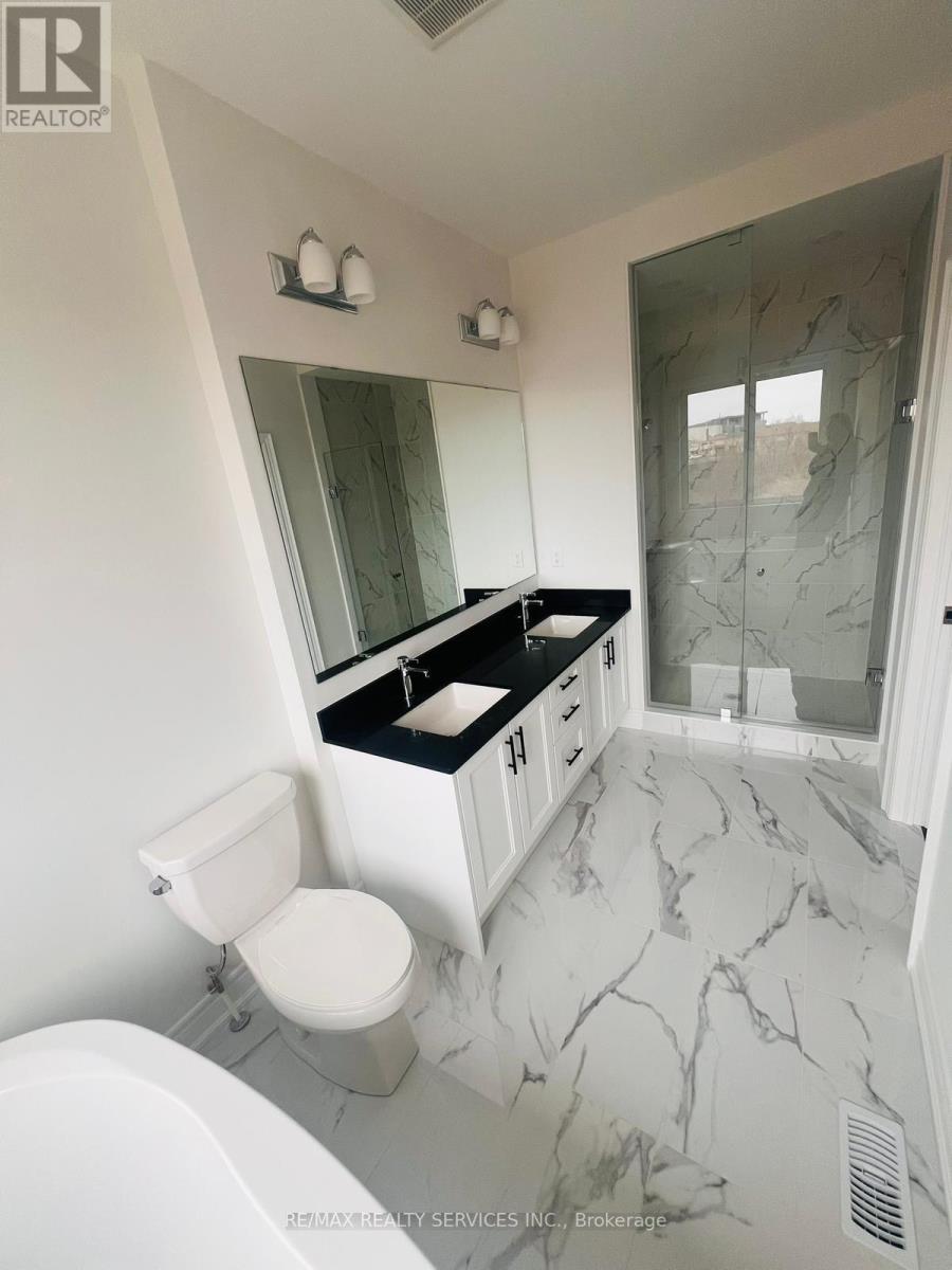 20 Falby Road, Brampton, Ontario  L6P 4S1 - Photo 19 - W12926366