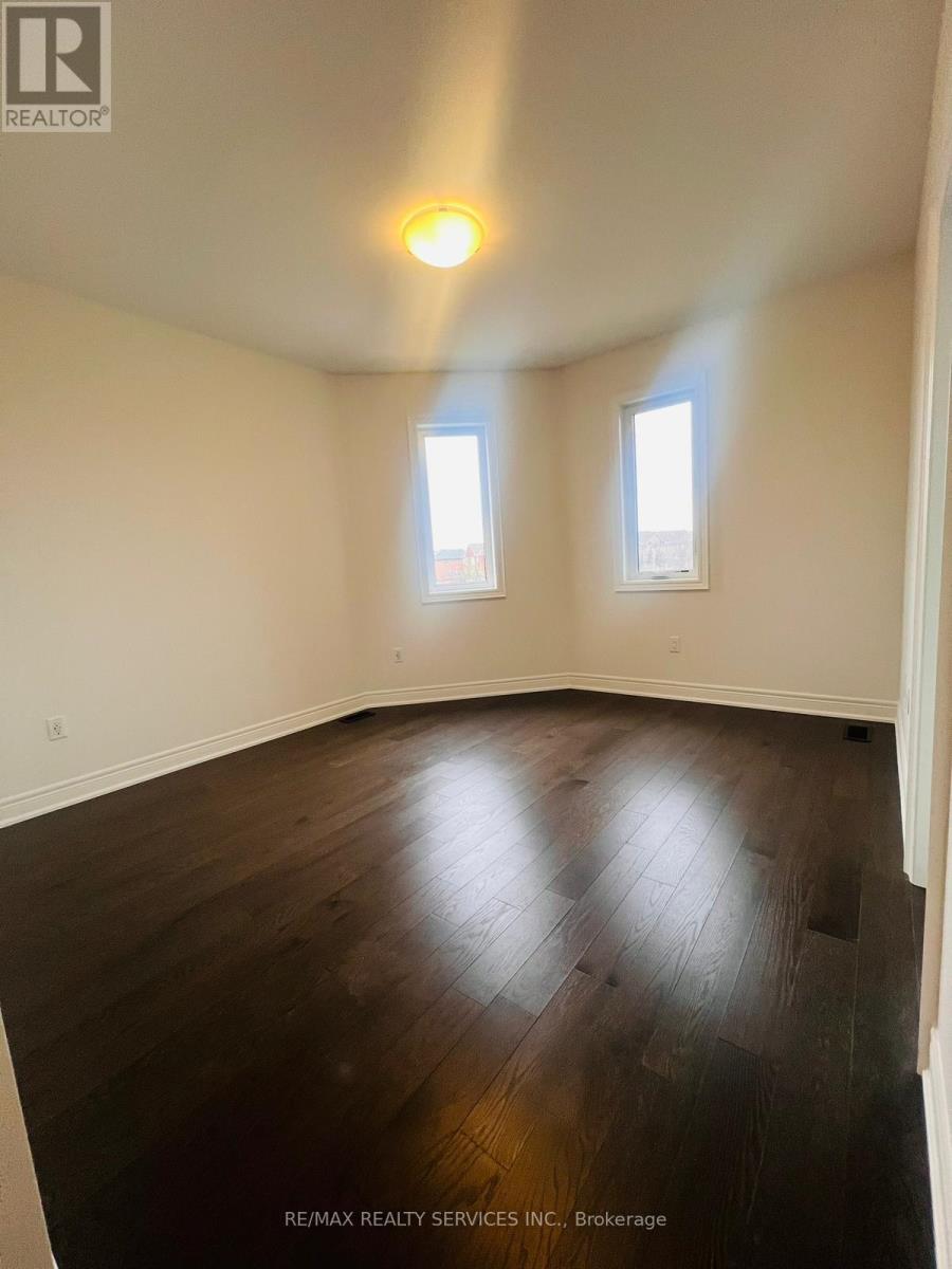 20 Falby Road, Brampton, Ontario  L6P 4S1 - Photo 16 - W12926366