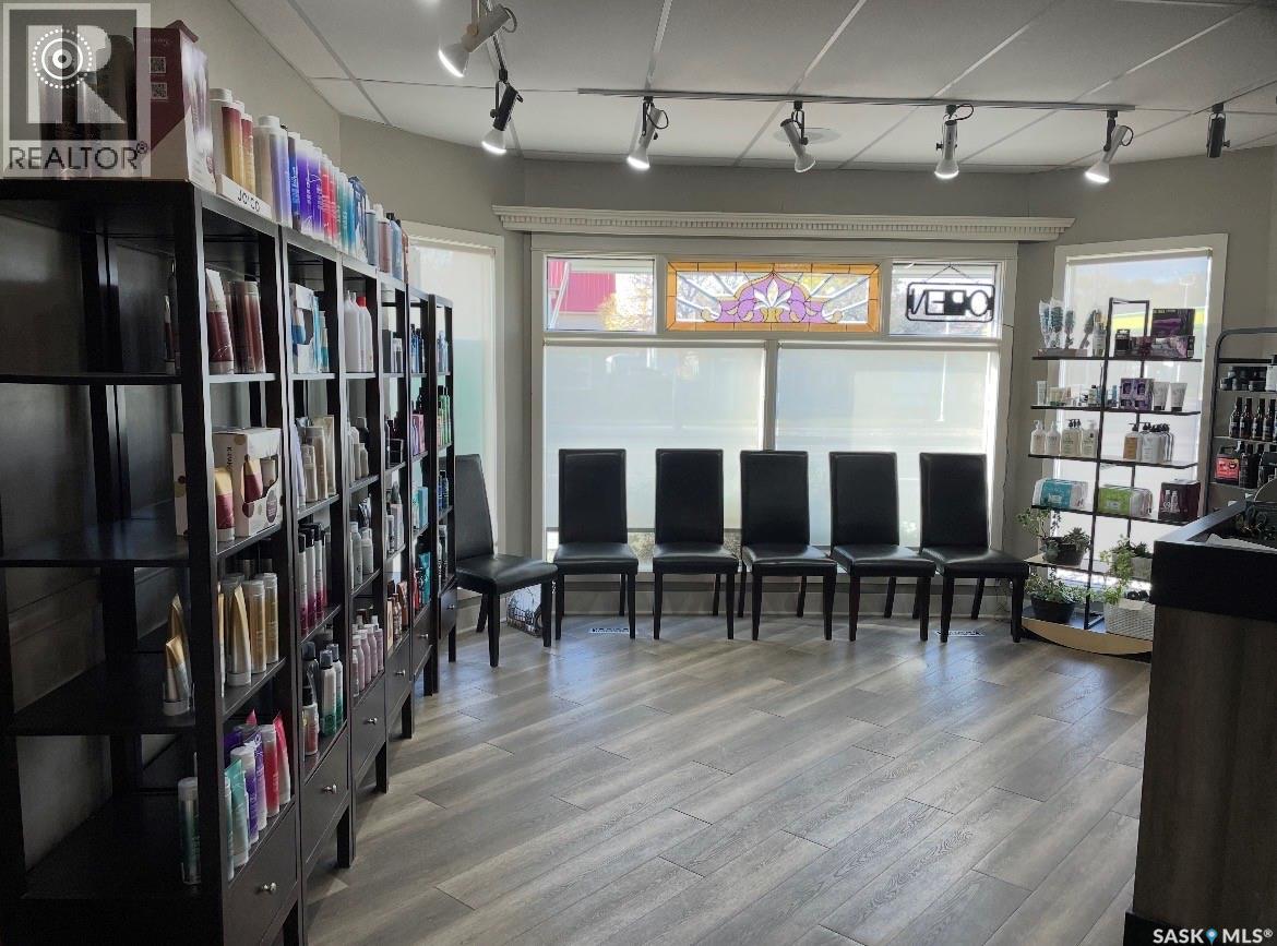 935 4th Street, Estevan, Saskatchewan  S4A 0W2 - Photo 5 - SK031290