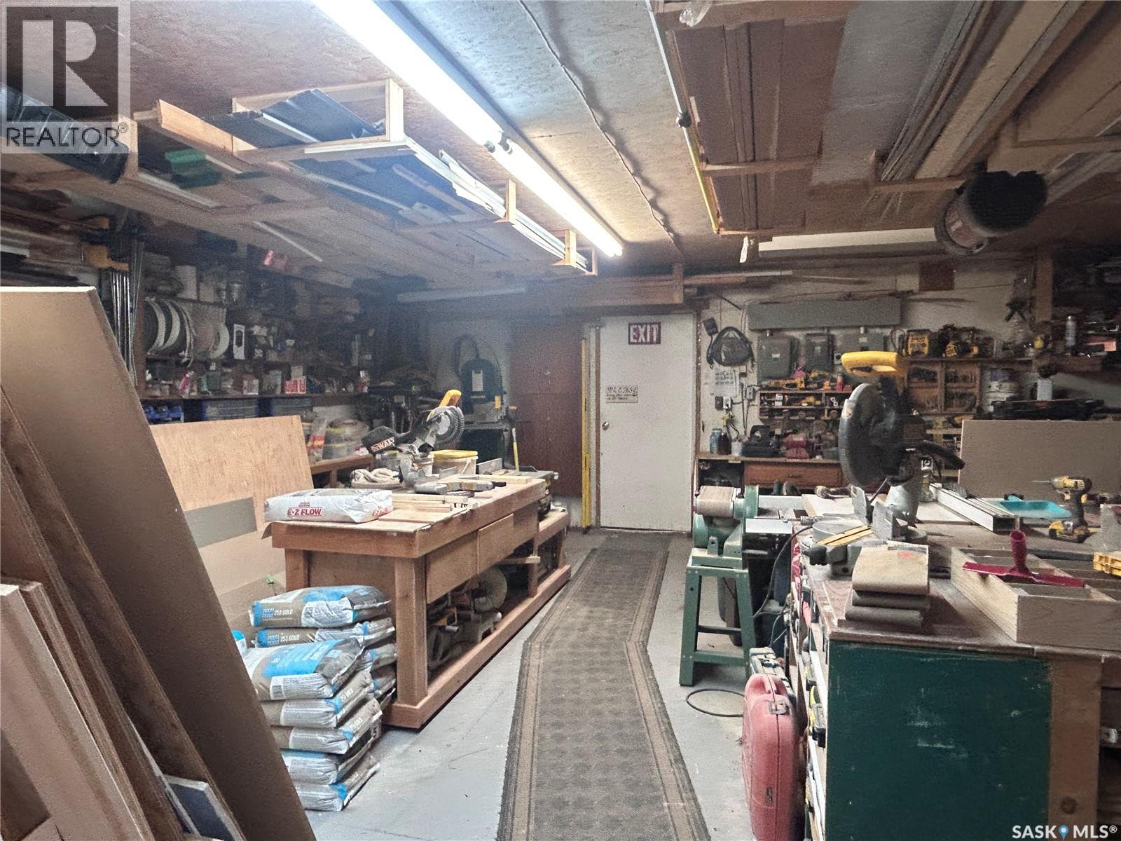 935 4th Street, Estevan, Saskatchewan  S4A 0W2 - Photo 42 - SK031290