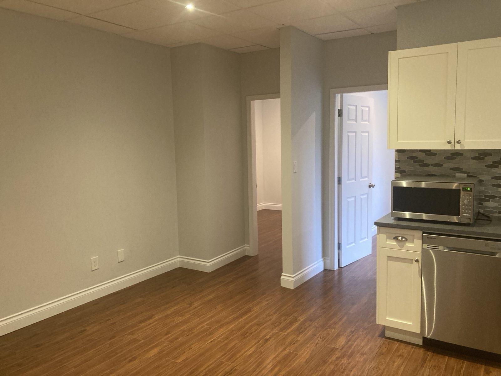 Bsmt 13520 55a Avenue, Surrey, British Columbia V3X 3B5 - Photo 8 - R3087263