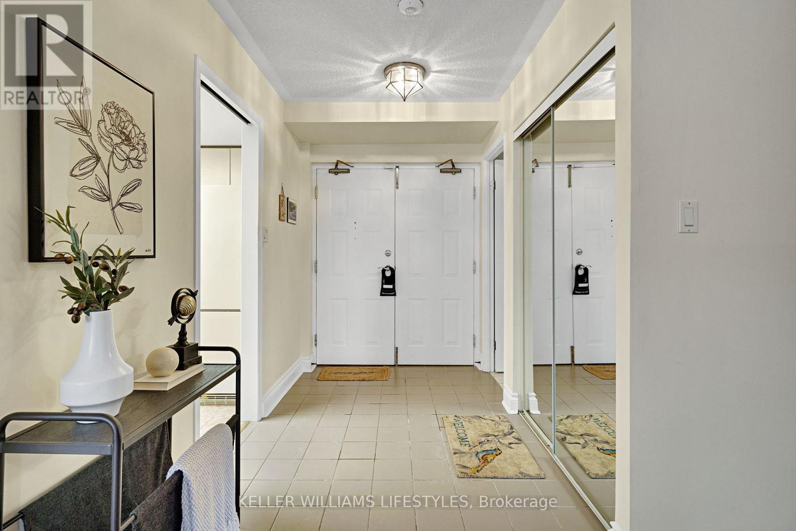 205 - 7 Picton Street, London East, Ontario  N6B 3N7 - Photo 3 - X12926594