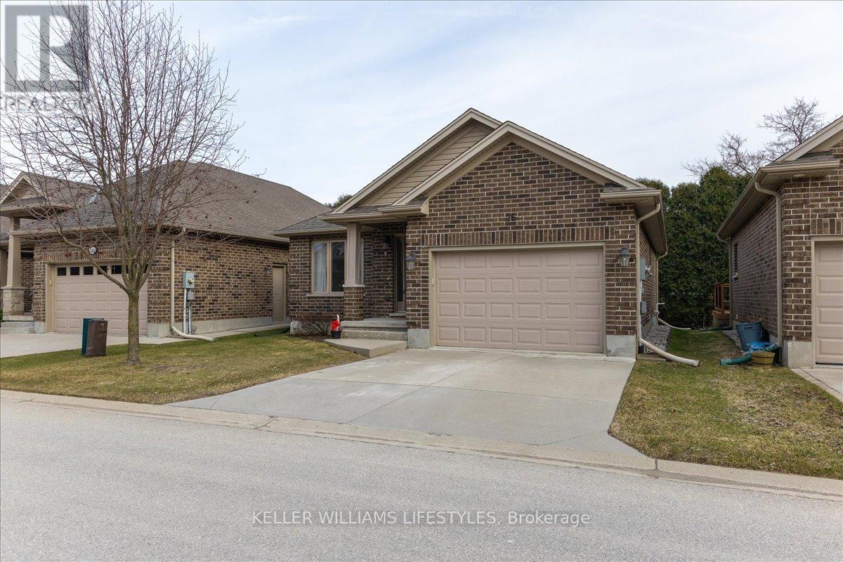 26 - 295 Mogg Street, Strathroy-Caradoc, Ontario  N7G 0C6 - Photo 3 - X12926616