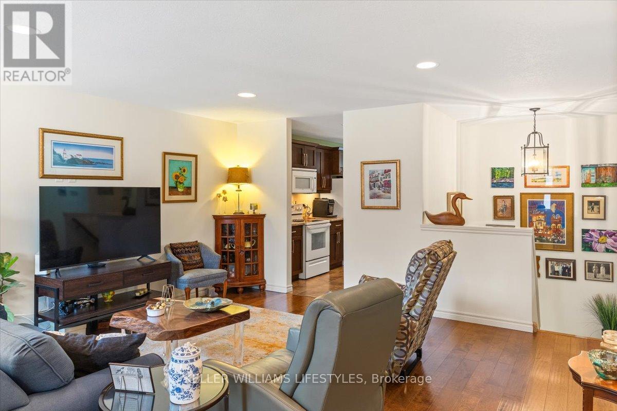 26 - 295 Mogg Street, Strathroy-Caradoc, Ontario  N7G 0C6 - Photo 7 - X12926616