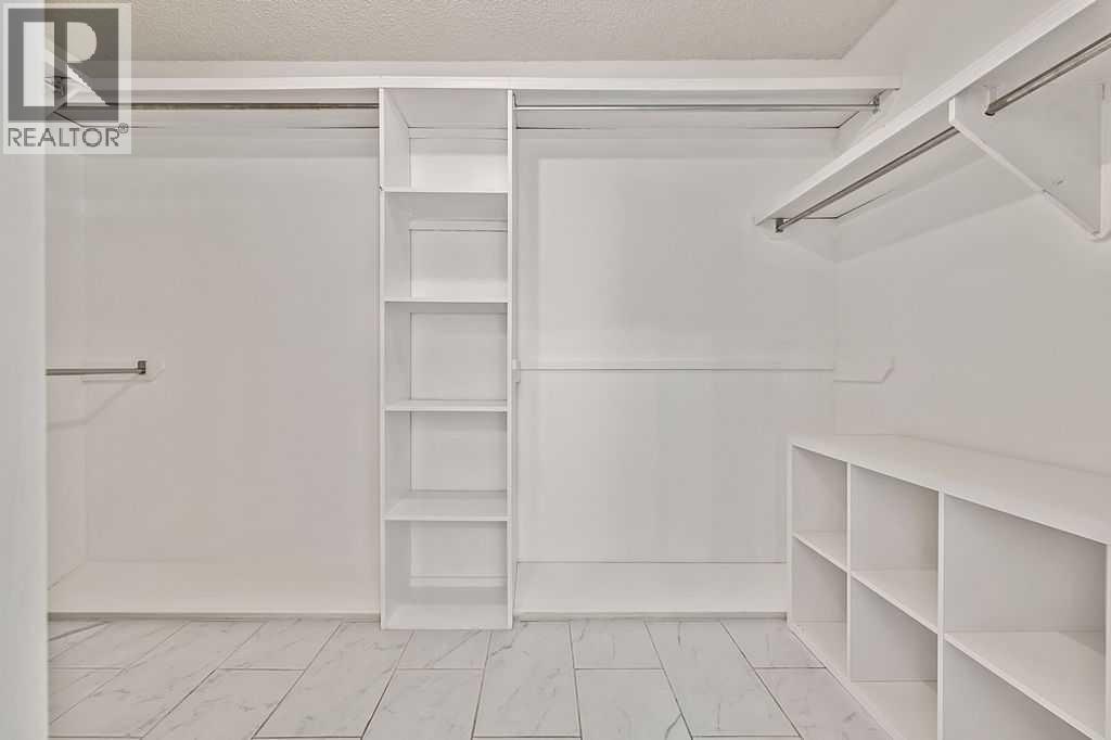 162 Woodbend Way, Okotoks, Alberta  T1S 1M1 - Photo 33 - A2287796