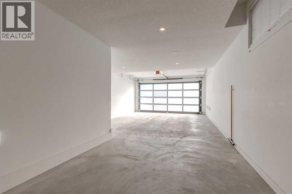 40 Timberline Way Sw, Calgary, Alberta  T3H 0W3 - Photo 37 - A2294871