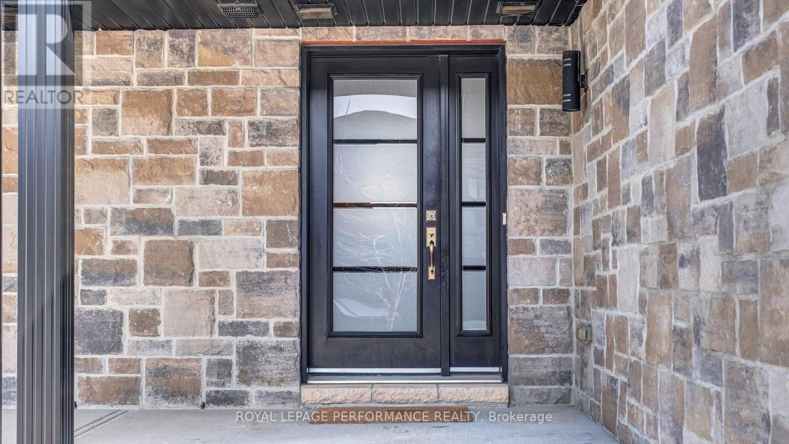 313 Twilight Avenue, Russell, Ontario  K4R 0E3 - Photo 3 - X12926596