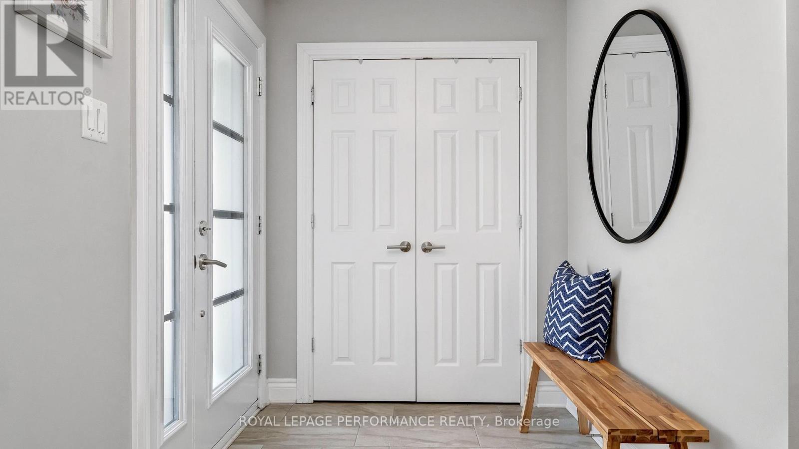 313 Twilight Avenue, Russell, Ontario  K4R 0E3 - Photo 4 - X12926596