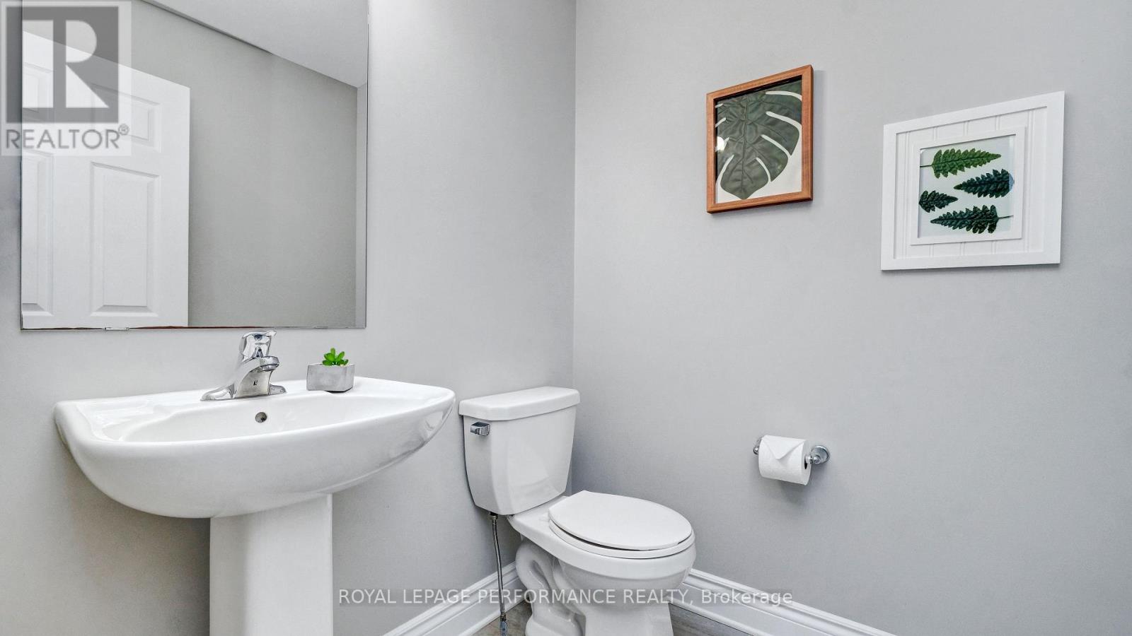 313 Twilight Avenue, Russell, Ontario  K4R 0E3 - Photo 6 - X12926596