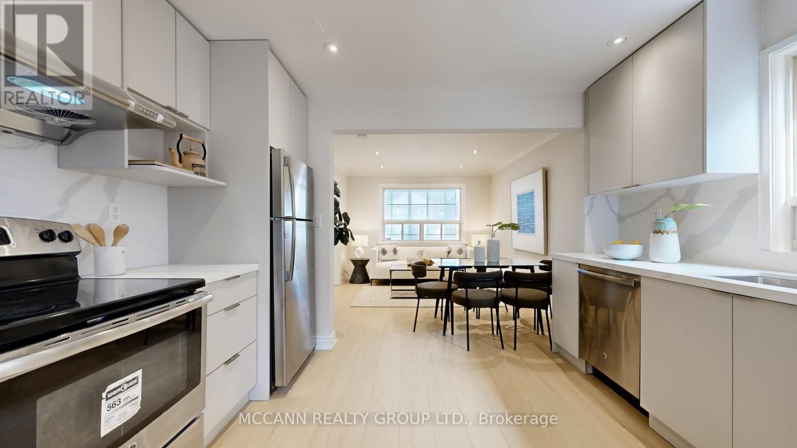 496 Northcliffe Boulevard N, Toronto, Ontario  M6E 3L5 - Photo 13 - C12926536