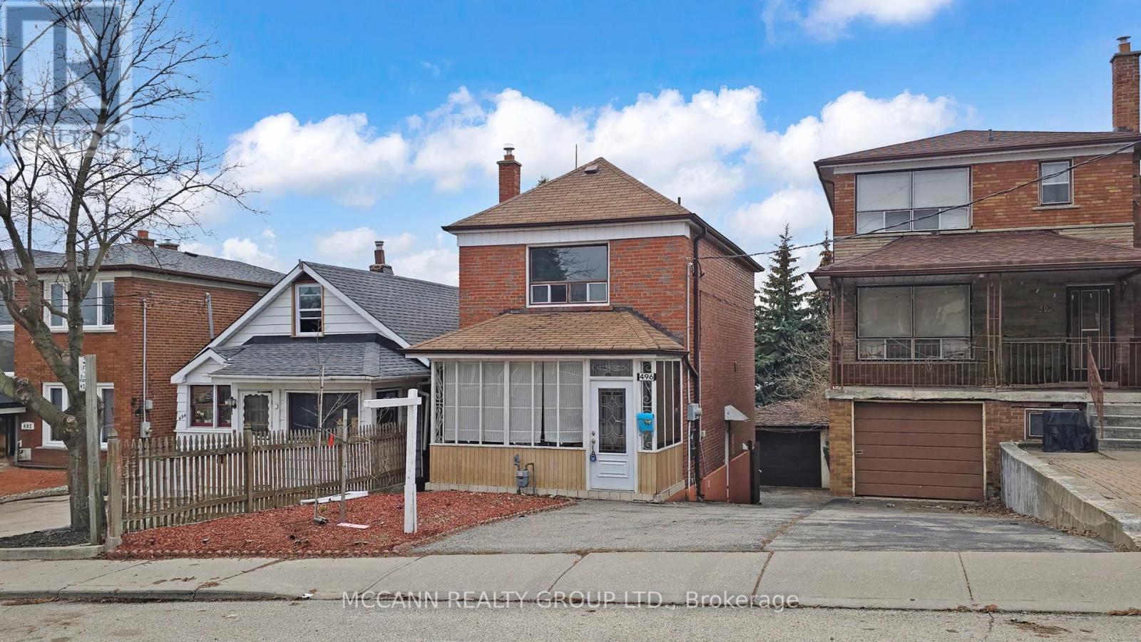 496 Northcliffe Boulevard N, Toronto, Ontario  M6E 3L5 - Photo 2 - C12926536