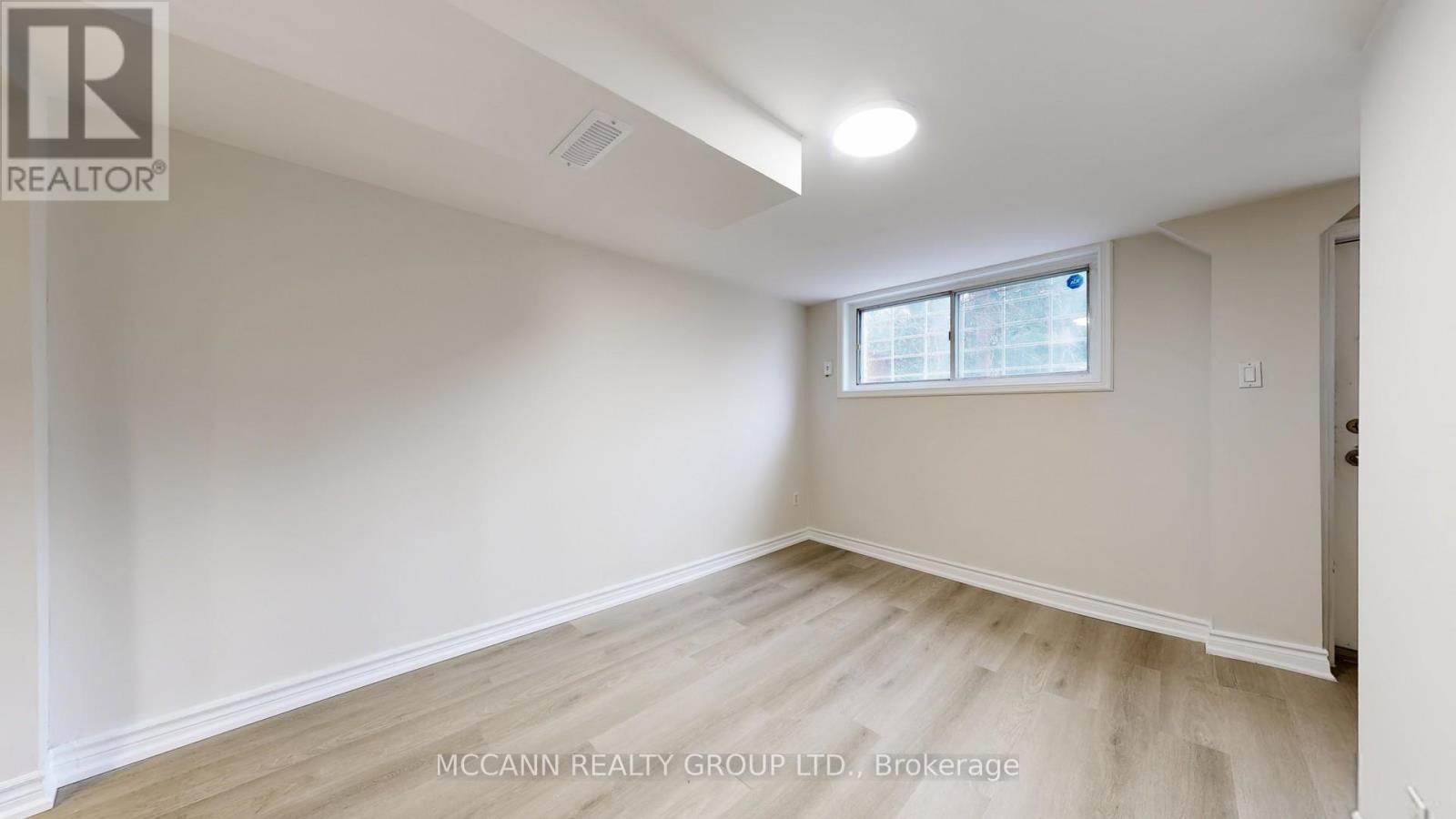 496 Northcliffe Boulevard N, Toronto, Ontario  M6E 3L5 - Photo 33 - C12926536