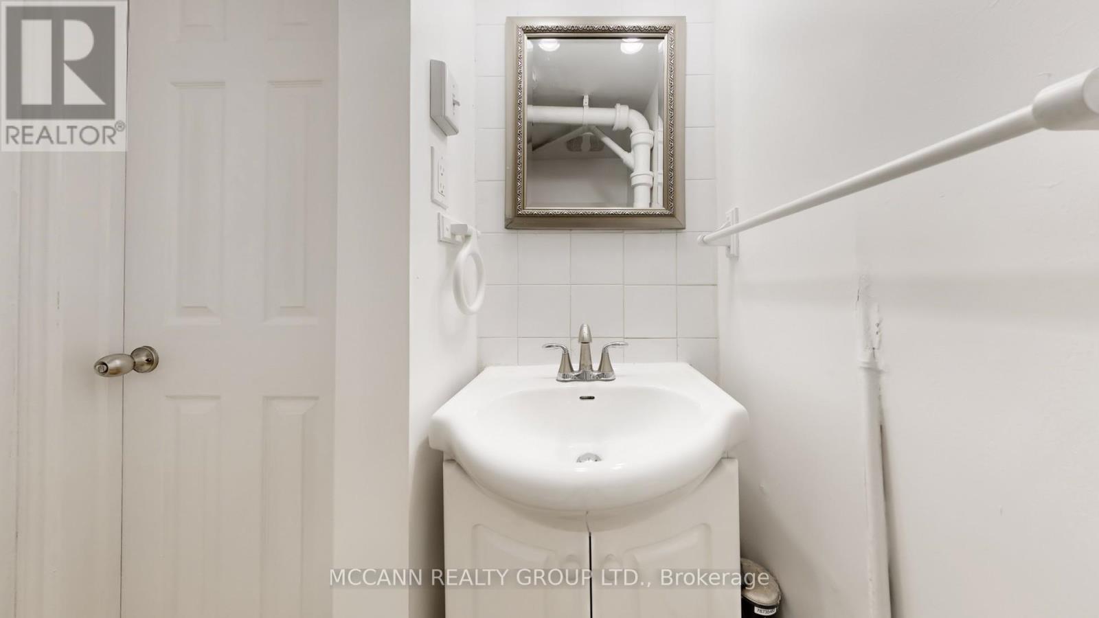 496 Northcliffe Boulevard N, Toronto, Ontario  M6E 3L5 - Photo 35 - C12926536