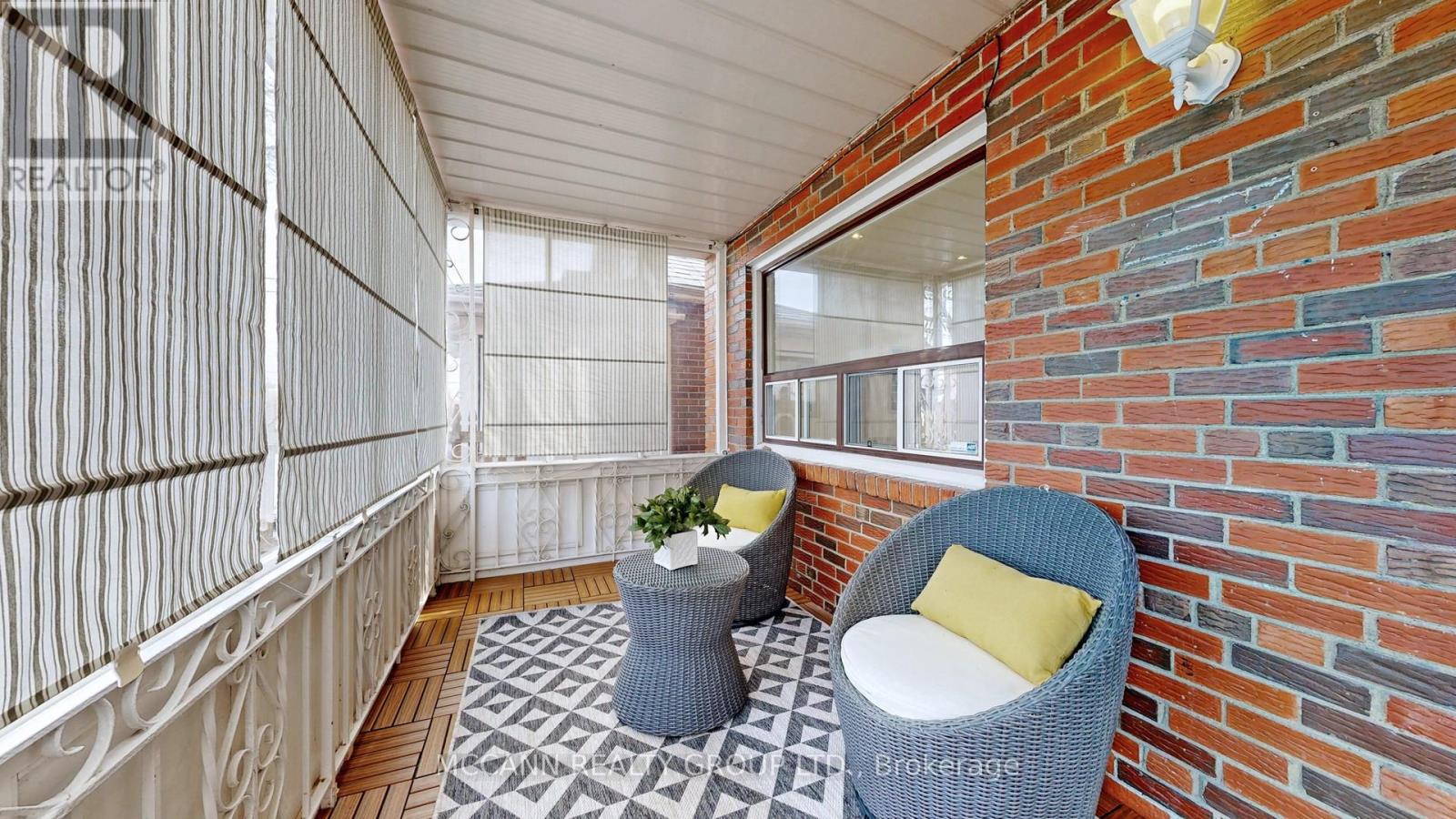 496 Northcliffe Boulevard N, Toronto, Ontario  M6E 3L5 - Photo 4 - C12926536