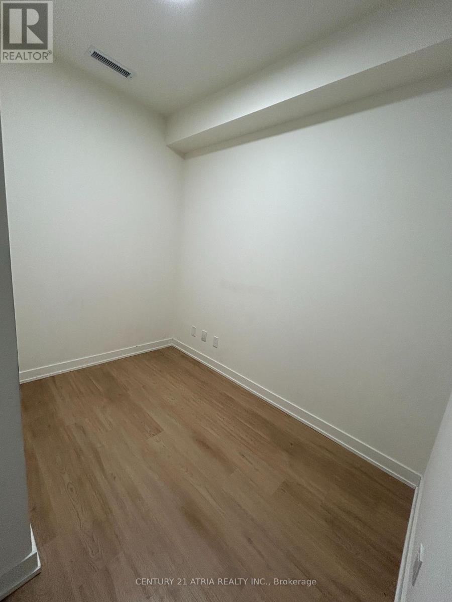 1606 - 10 Deerlick Court, Toronto, Ontario  M3A 0A7 - Photo 2 - C12926606