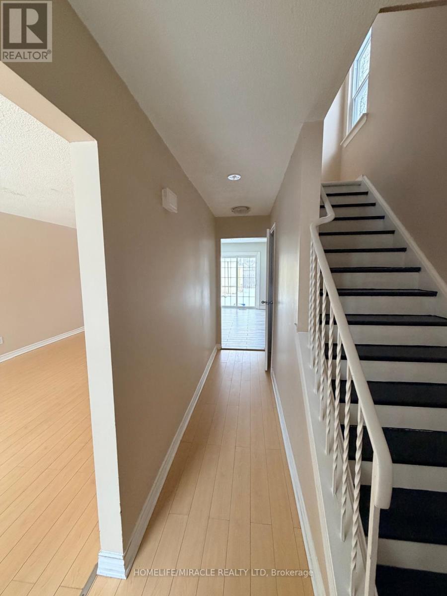 1391 Fenelon Crescent, Oshawa, Ontario  L1J 6G2 - Photo 19 - E12926624