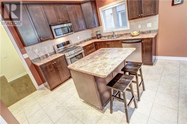 89 Coral Acres Drive, Vaughan, Ontario  L6A 4K8 - Photo 4 - N12926552