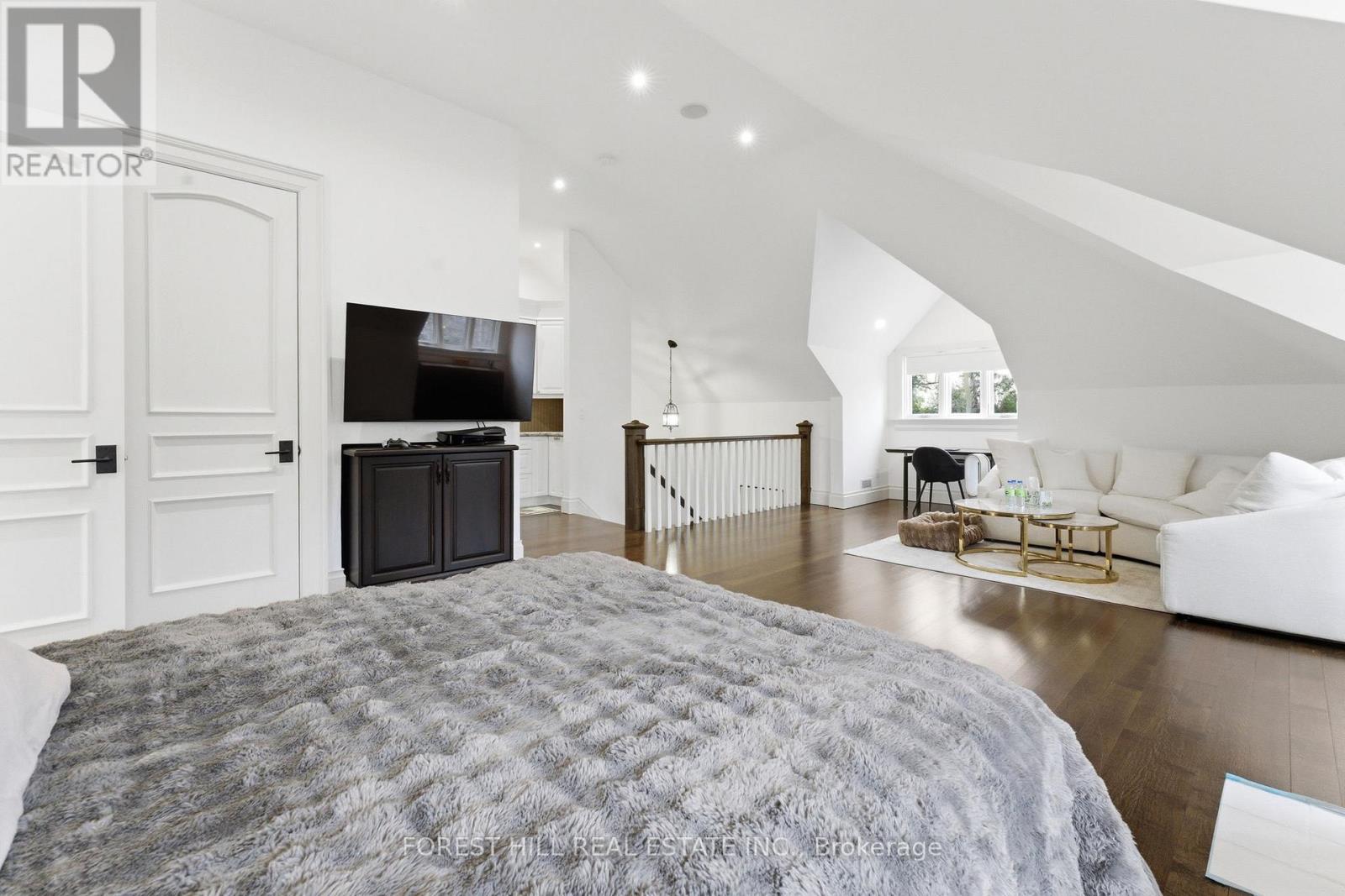 40 Golf Avenue, Vaughan, Ontario  L4L 3A5 - Photo 30 - N12926558