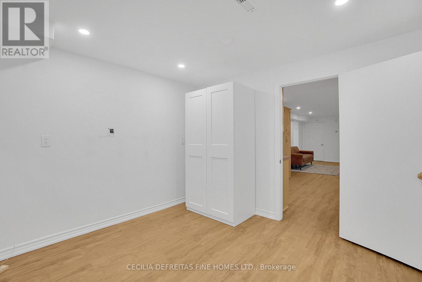 Bsmt - 40 Venetian Crescent, Vaughan, Ontario  L4L 5E5 - Photo 11 - N12925616