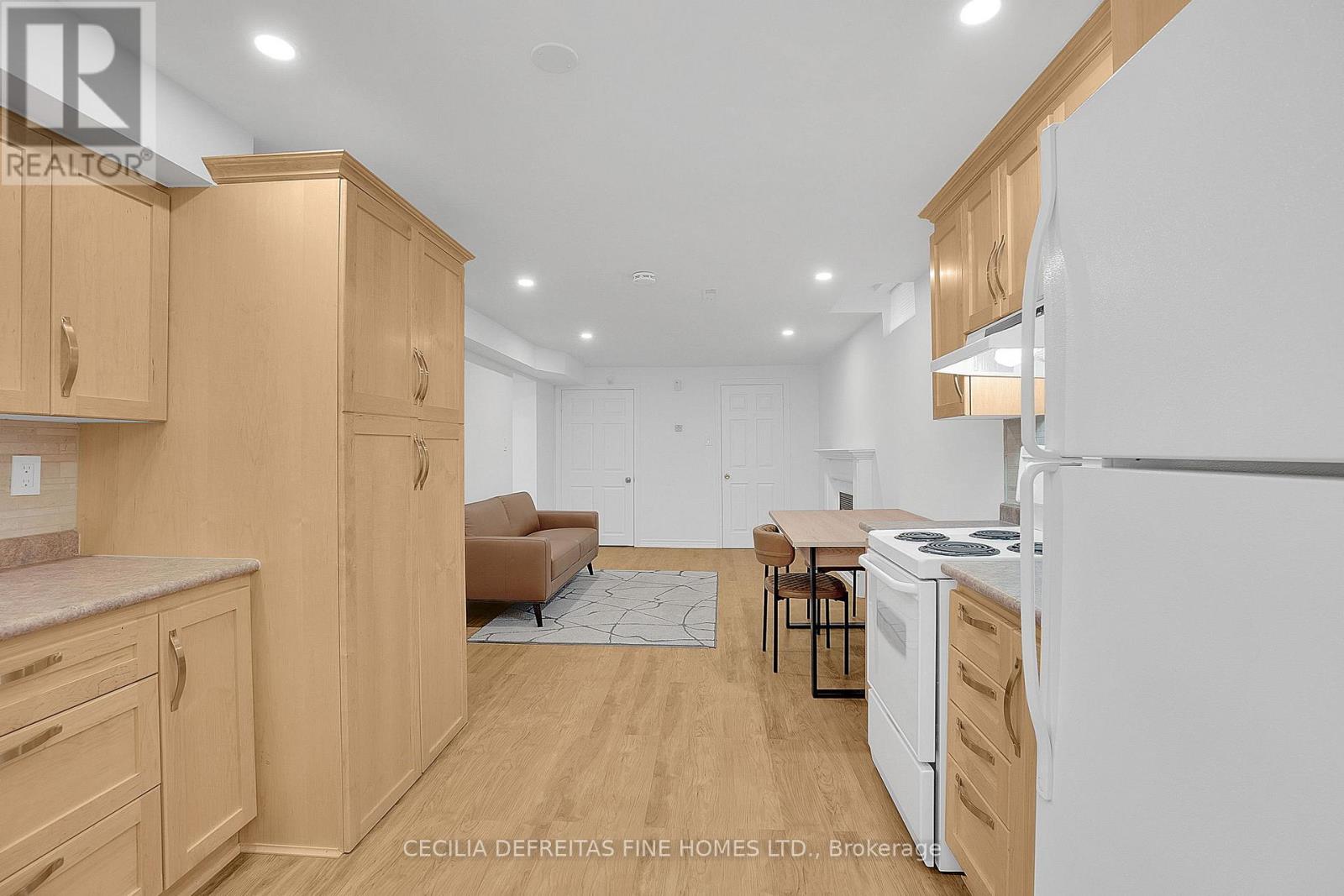 Bsmt - 40 Venetian Crescent, Vaughan, Ontario  L4L 5E5 - Photo 7 - N12925616