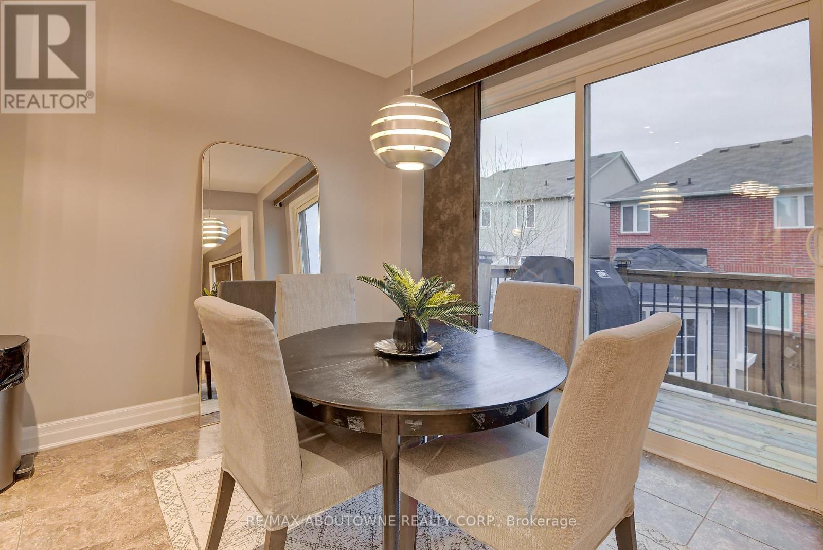 310 Leitch Landing, Milton, Ontario  L9T 7M9 - Photo 11 - W12926544