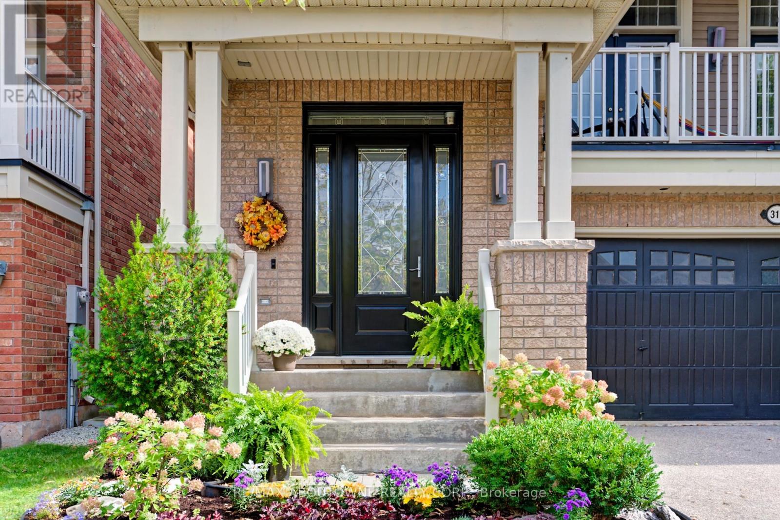 310 Leitch Landing, Milton, Ontario  L9T 7M9 - Photo 2 - W12926544