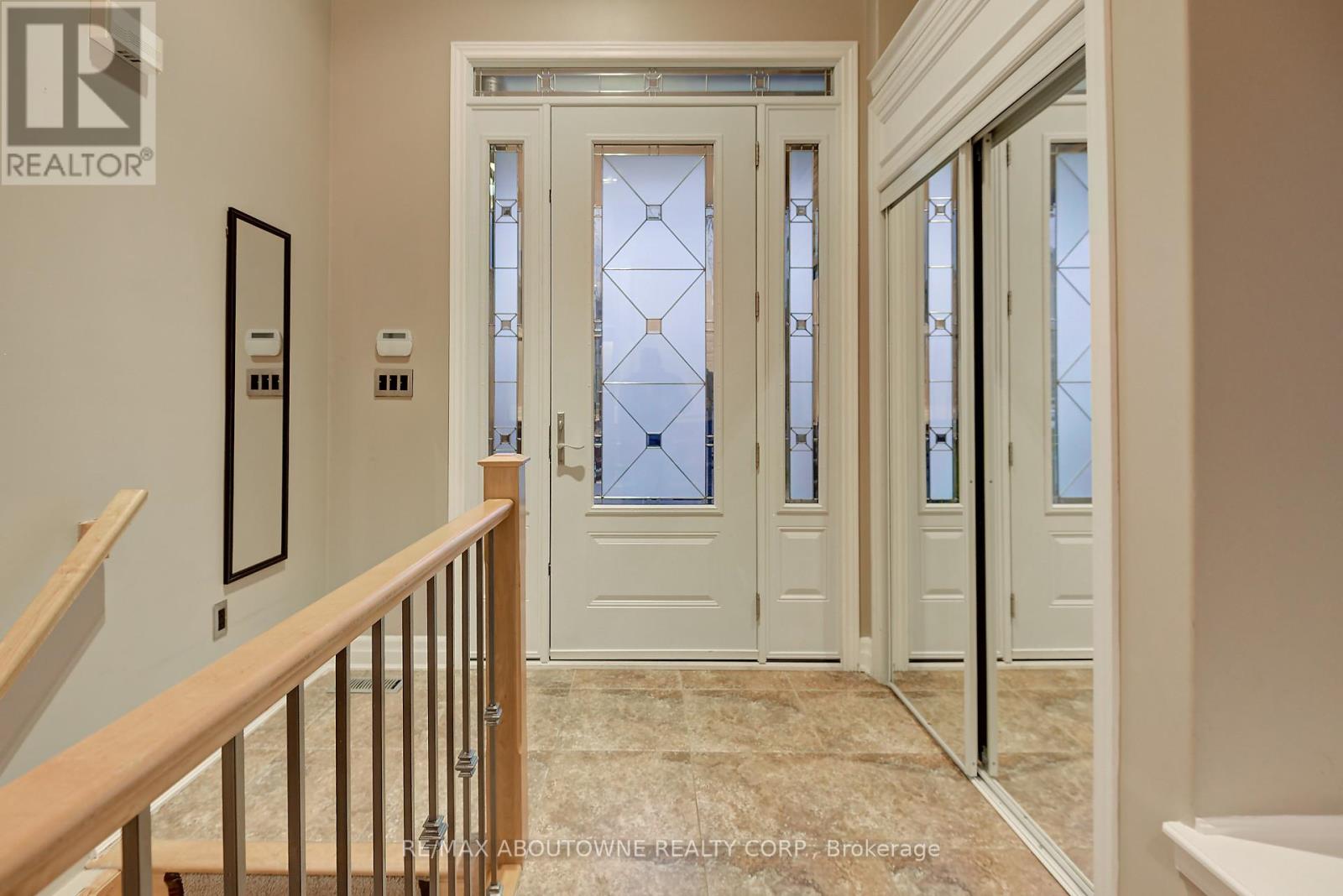 310 Leitch Landing, Milton, Ontario  L9T 7M9 - Photo 3 - W12926544