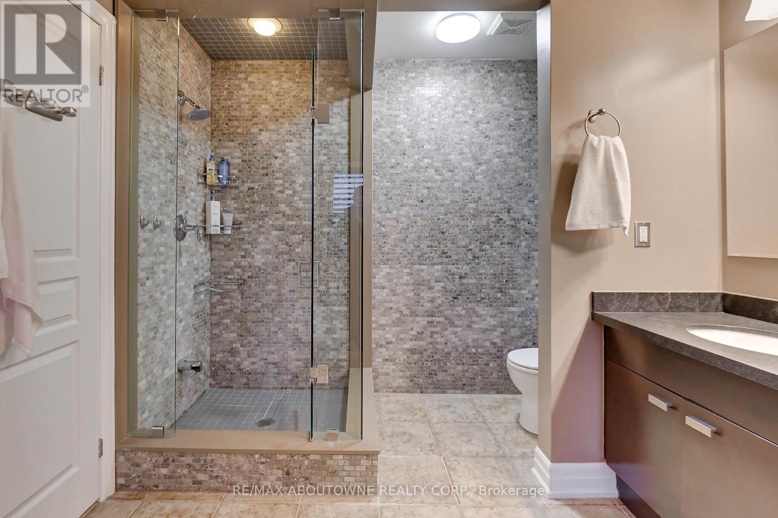 310 Leitch Landing, Milton, Ontario  L9T 7M9 - Photo 31 - W12926544