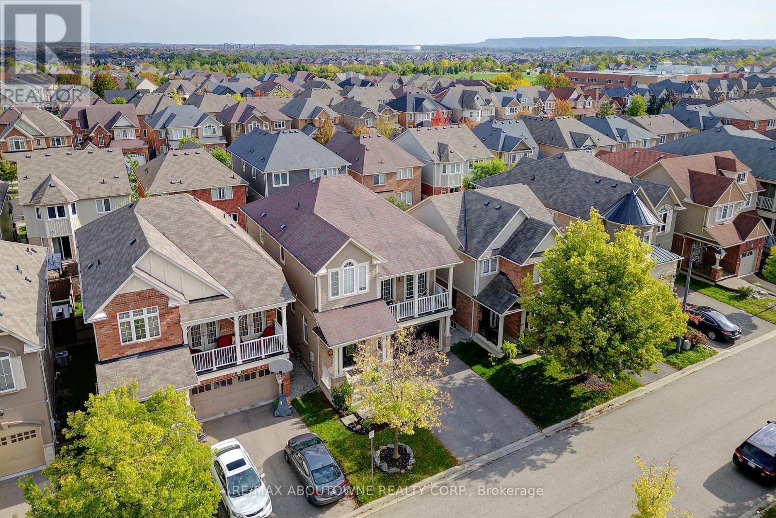 310 Leitch Landing, Milton, Ontario  L9T 7M9 - Photo 39 - W12926544