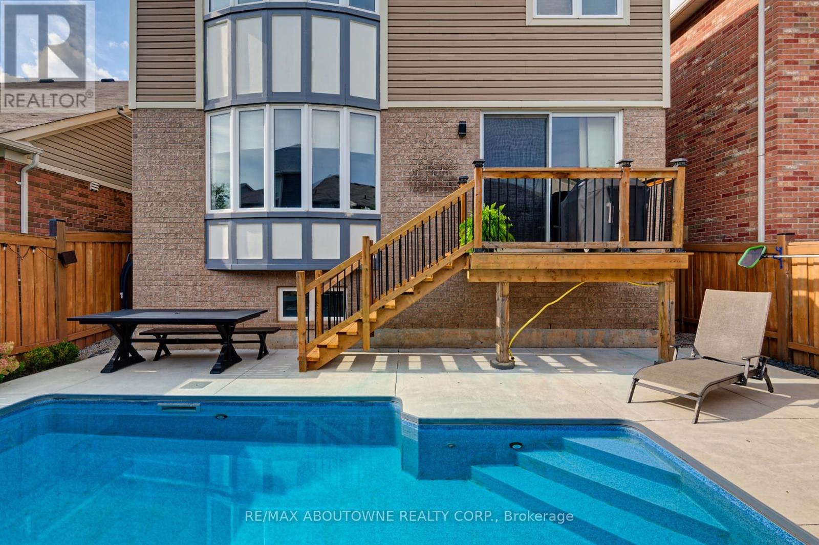 310 Leitch Landing, Milton, Ontario  L9T 7M9 - Photo 46 - W12926544