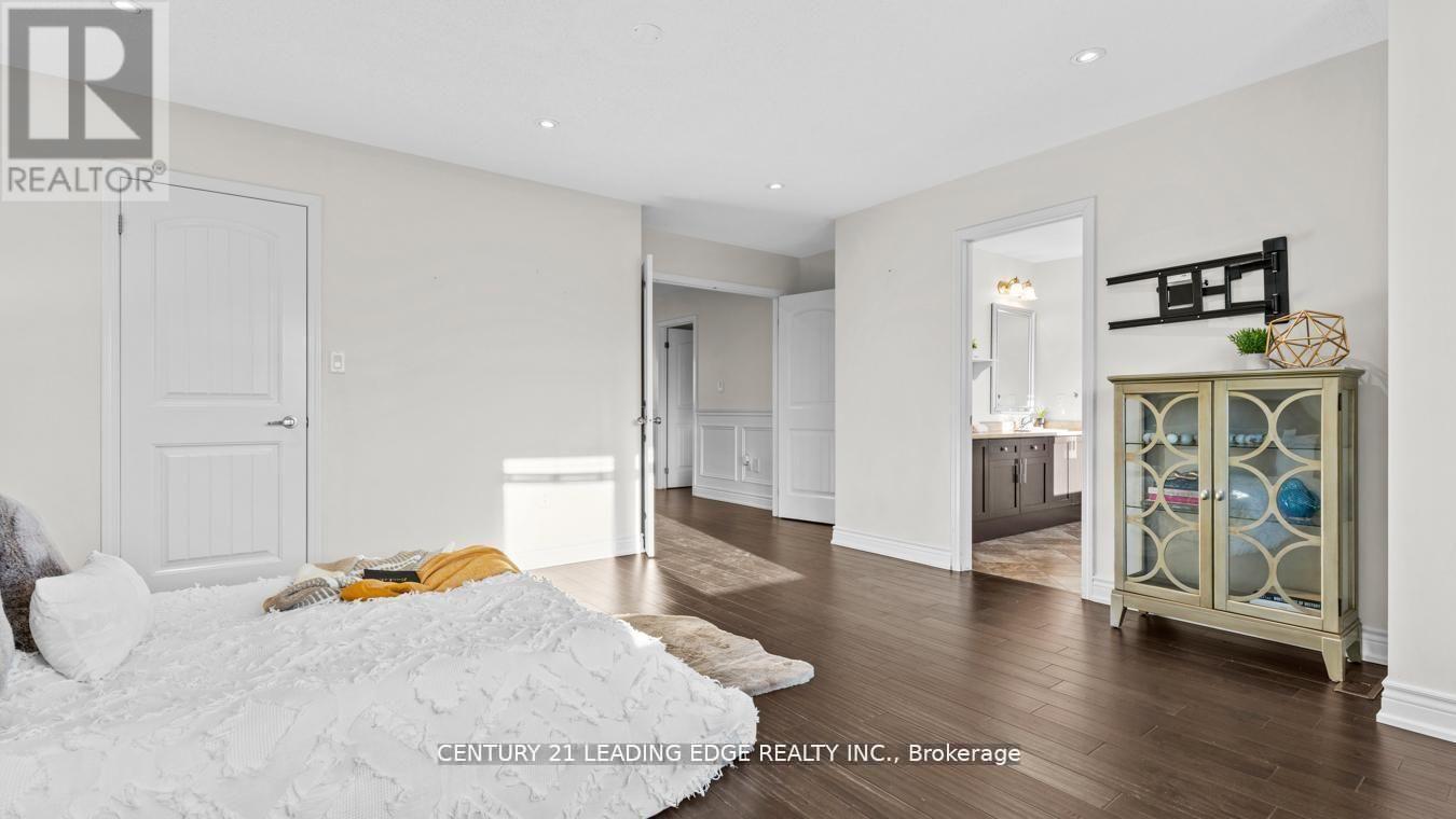 657 Brothers Crescent, Milton, Ontario  L9T 0A6 - Photo 25 - W12926550