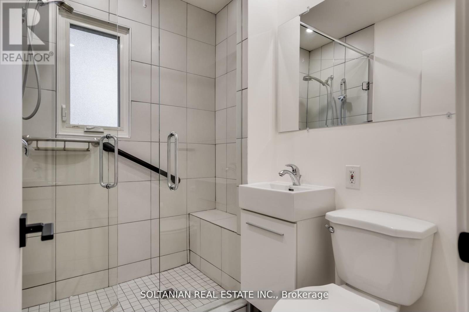 35 Cheshire Drive, Toronto, Ontario  M9B 2N7 - Photo 12 - W12926574